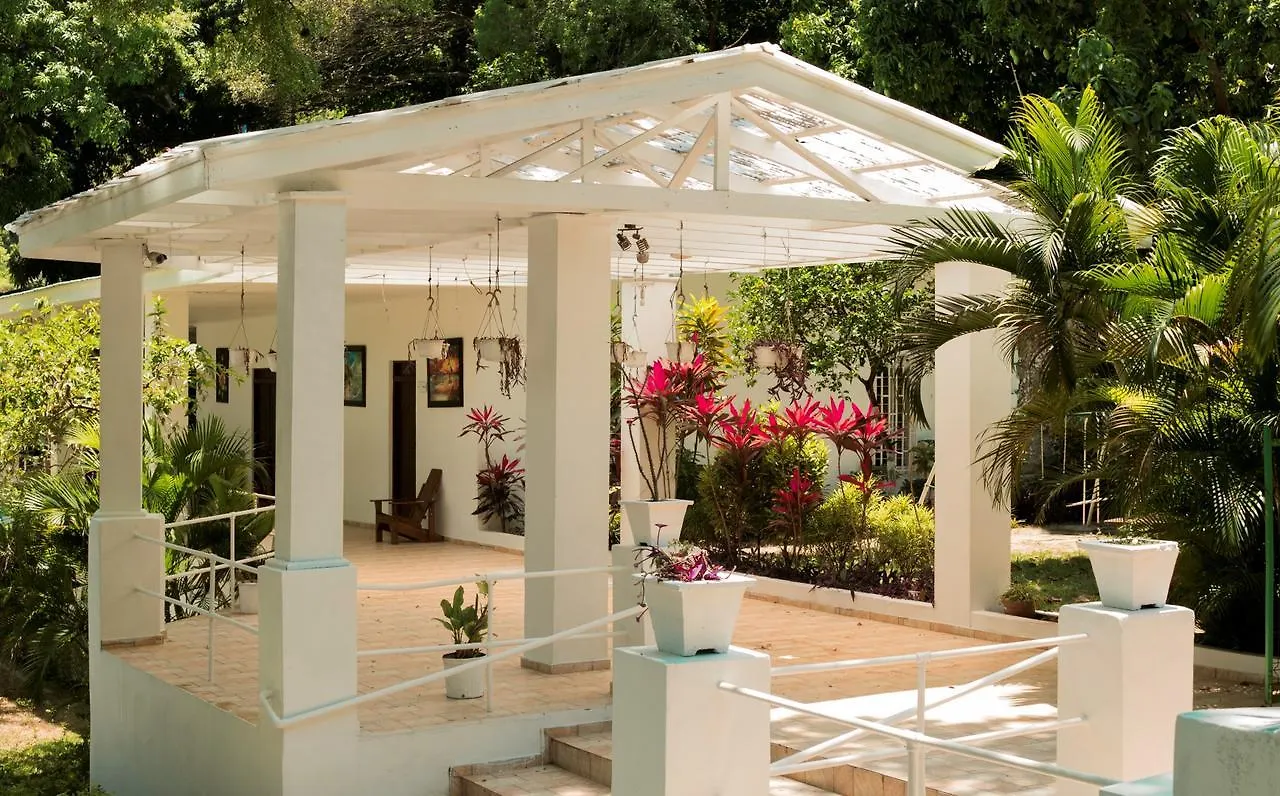 Le Grand Hotel Beck Cap-Haitien 3*,
